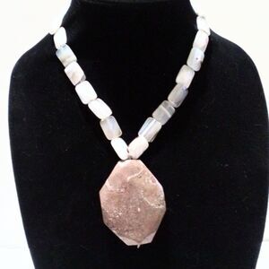 Chunky Agate Beaded Necklace with Large Faceted Stone Pendant
